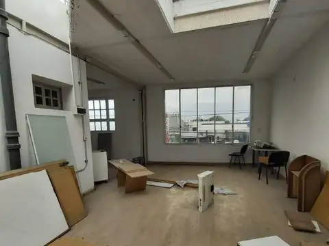 Galpon en Venta en Villa Adelina, USD 1.400.000