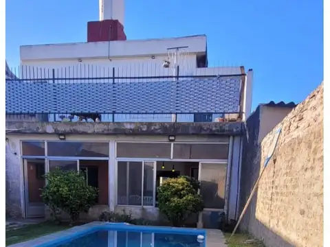 Casa - Venta - Argentina, General San Martín - Alvarado 2722