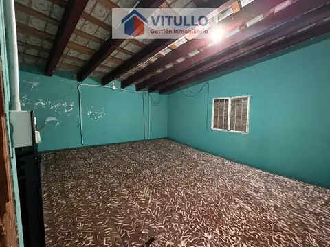 Local en Venta Via Púb.