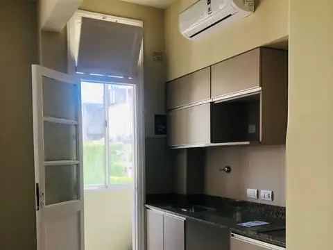 Ambiente Super Luminoso Contrafrente con Vista Abierta (Silencioso)