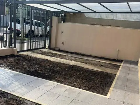 Depto Tipo Casa en Venta de 3 ambientes