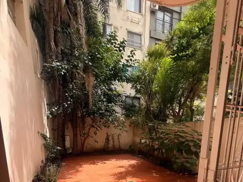 Cabello 3600, Piso 0