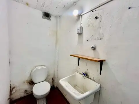 VENTA LOCAL COMERCIAL CIUDADELA CORONEL PERIN