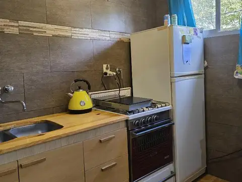 Sarmiento 2600, Piso 1