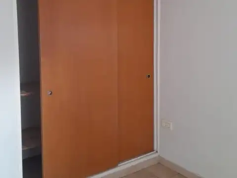Departamento en Alquiler en Merlo, $ 430.000