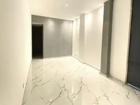 Local en Alquiler en Abasto, $ 800.000