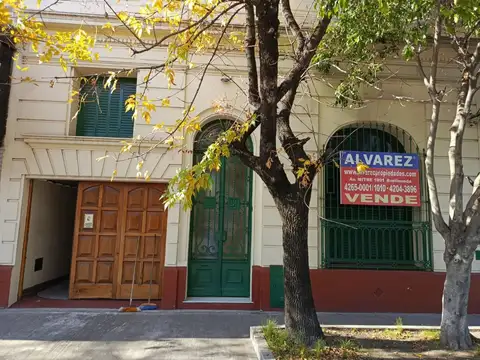 Casa - Venta - Argentina, Avellaneda - Avenida Belgrano 2736