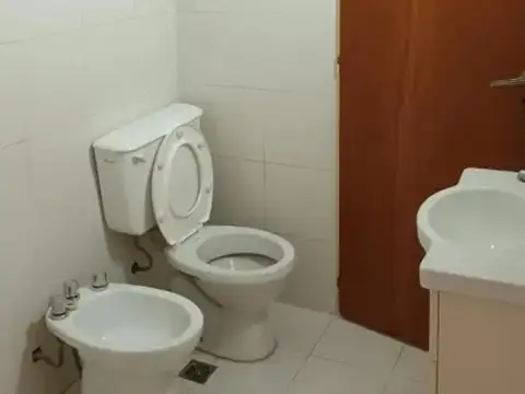 Depto Tipo Casa en Alquiler en Centro, $ 750.000