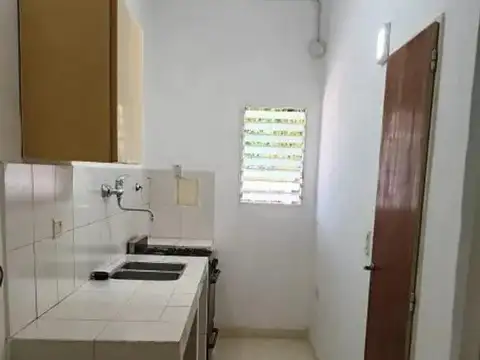 Calle 84 Sarmiento 4700