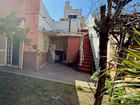 Depto Tipo Casa en Venta de 4 ambientes
