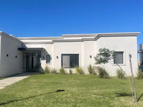Casa en Venta en San Sebastian, Countries y Barrios Cerrados en Escobar