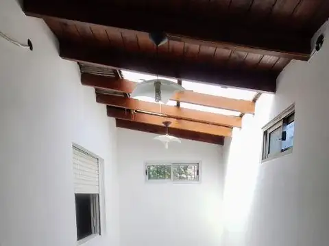 Depto Tipo Casa en Alquiler 50 años