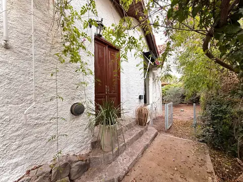 Casa en Alquiler en Mendoza, $ 1.700.000