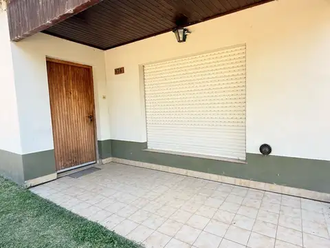 Hermosa casa en venta en el corazón del pintoresco pueblito de Salvador María, partido de Lobos