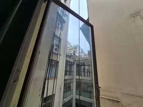 Oficina en Venta 80 años