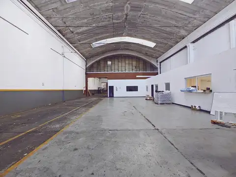 Alquiler galpón con seguridad 730 m2 Panamericana Olivos