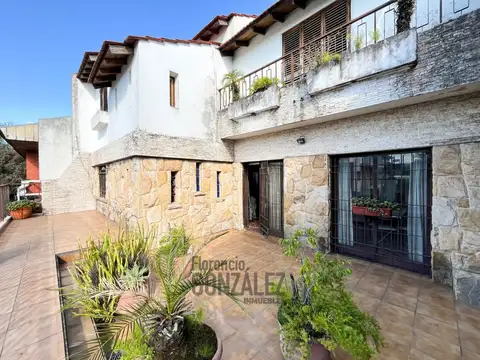 Depto Tipo Casa en Venta en Lomas Del Mirador, USD 130.000