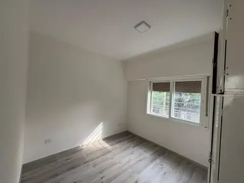 Depto Tipo Casa en Alquiler de 2 ambientes