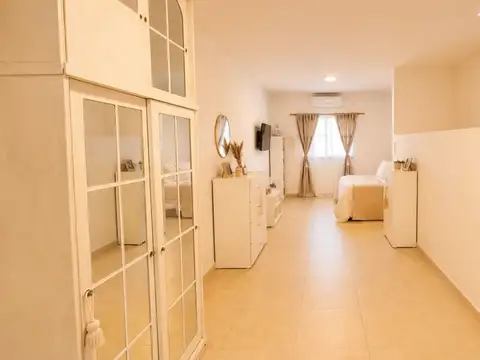Depto Tipo Casa 2 ambientes con 1 baño