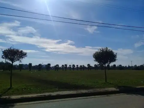 Terreno en Venta 15  mts Fondo