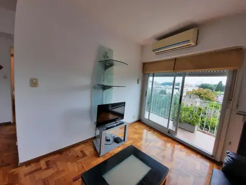 Alquilo Temporario en Palermo Sojo, Amplio Departamento de 3 ambientes con balcón, 4 PAX