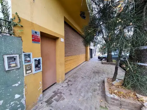 Gral. Pintos 860 , Piso PB