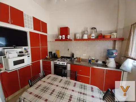 Depto Tipo Casa 4 ambientes con 2 baños