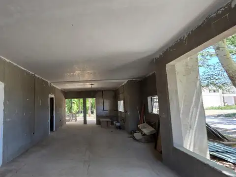 Casa en Venta en Plottier, USD 350.000