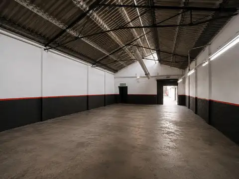 VENTA DE DEPOSITO INTERNO EN LANUS OESTE