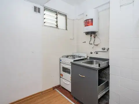 Oficina 2 ambientes con 1 baño
