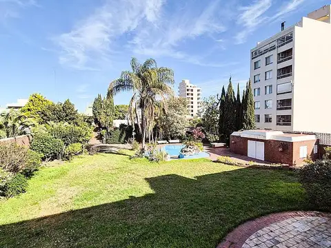 Casa en Venta en Parque Chacabuco, USD 990.000
