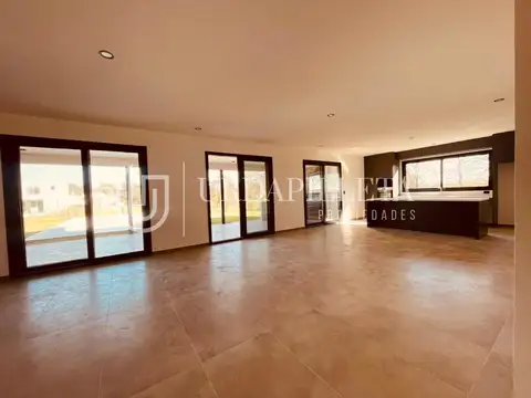Casa en Venta en Pilara, USD 600.000
