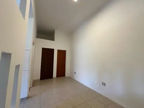 Depto Tipo Casa en Venta de 2 ambientes
