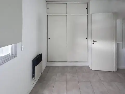 Depto Tipo Casa en Alquiler con 1 cocheras