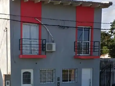 Duplex 2 dormitorio con patio, Paraná