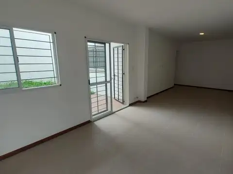 Venta 2 dorm estilo casa | PB con patio propio | A estrenar | Baigorria
