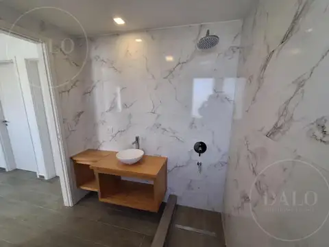 Casa en Alquiler en San Sebastian, USD 1.500