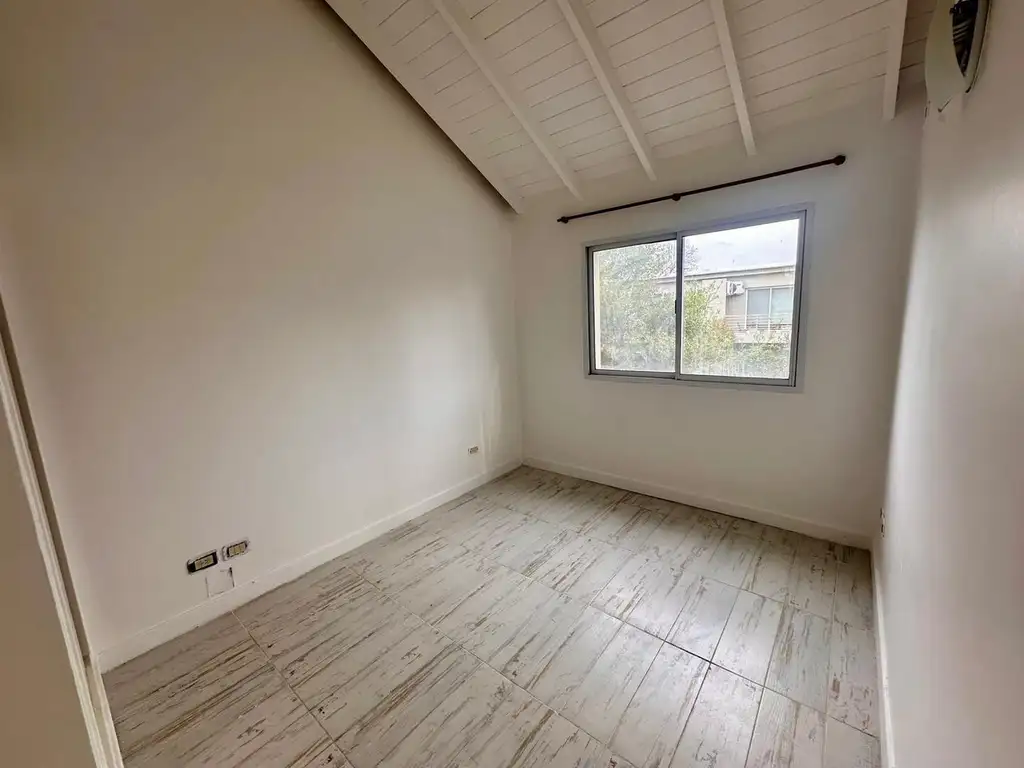 Casa en Alquiler - El Boulevard