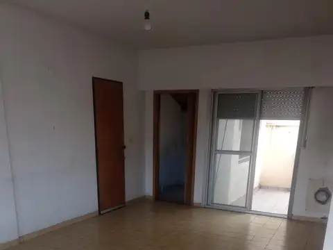Departamento 3 ambientes en  Martinez.