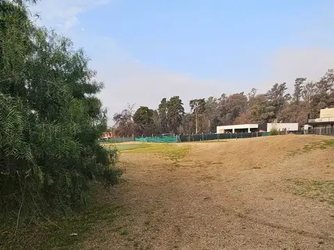 Terreno en Venta en Medal Country club, USD 30.000