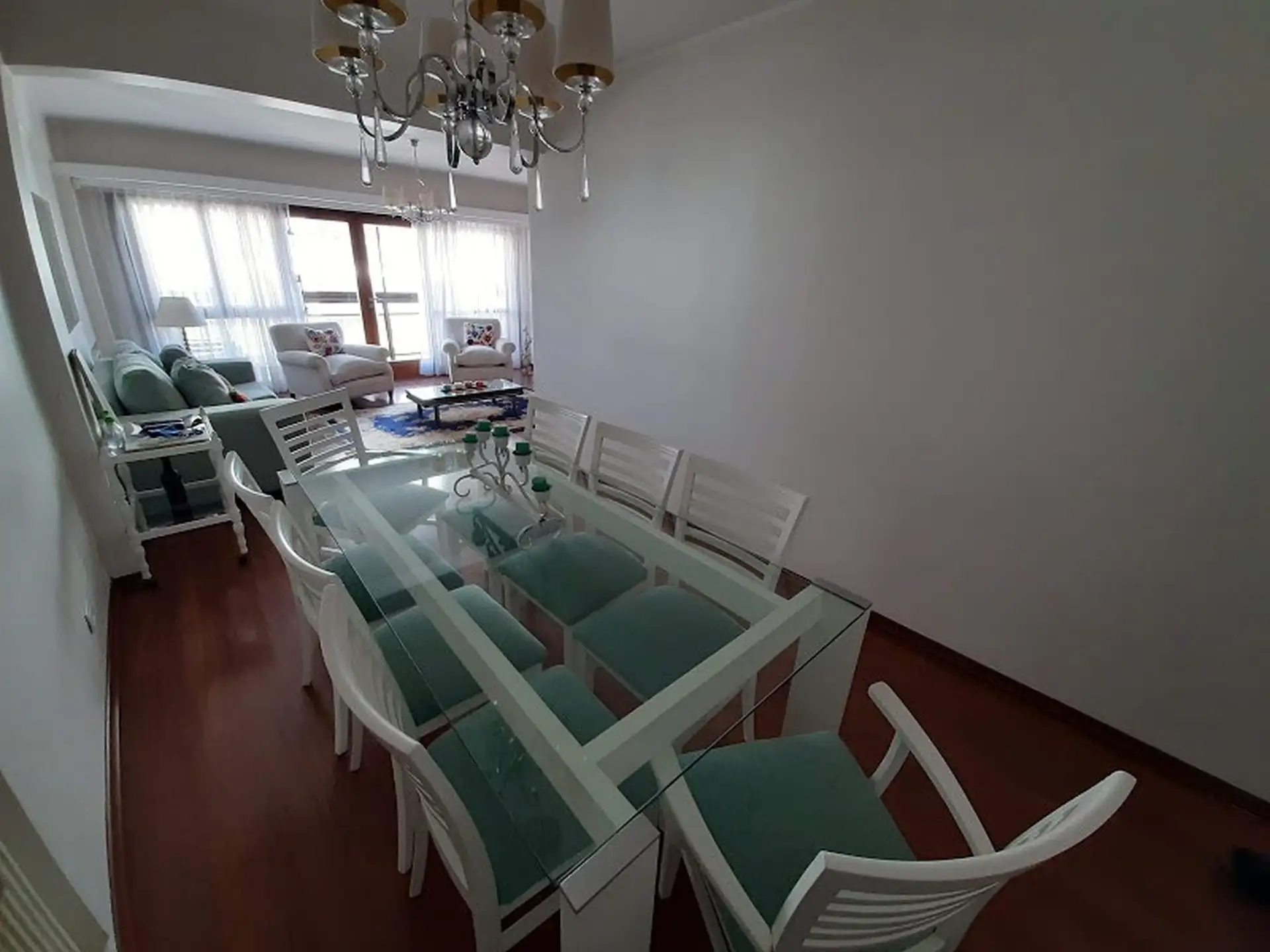 Excelente piso de 4 ambientes en Venta - Plaza Mitre
