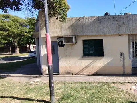 Casa dos dormitorio patio