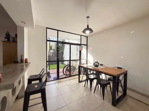Casa en Venta en City Bell, USD 110.000