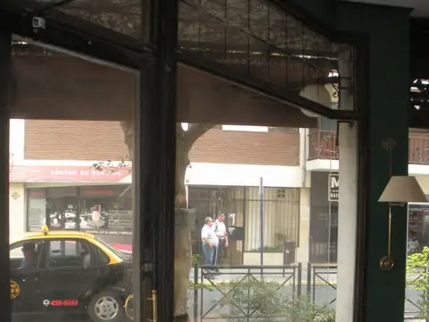Balcarce 1500, Piso 00