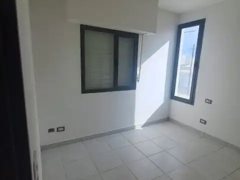 Casa en Alquiler en Trelew, $ 850.000