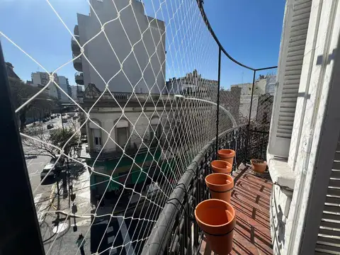 Departamento 4 ambientes con 2 baños