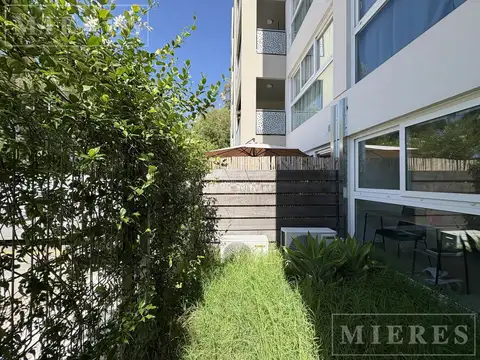 Departamento 2 ambientes en Planta baja Altos Las Casuarinas  