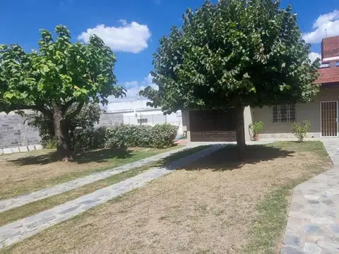 Casa en Alquiler 40 años