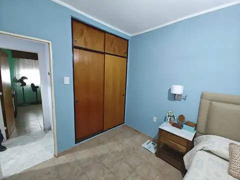 Casa en venta  s/ lote de 400 mts. en G. de Laferrere