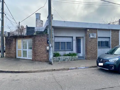 Casa en Alquiler en Azcuenaga, Rosario
